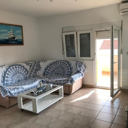 Apartmani Livk Debeljak Kültér fotó