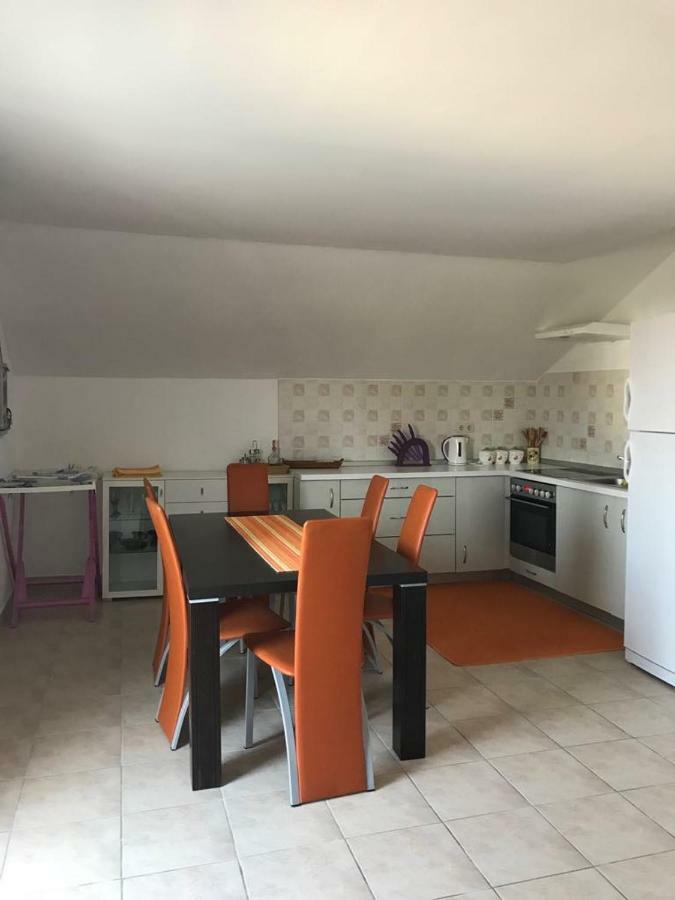 Apartmani Livk Debeljak Kültér fotó